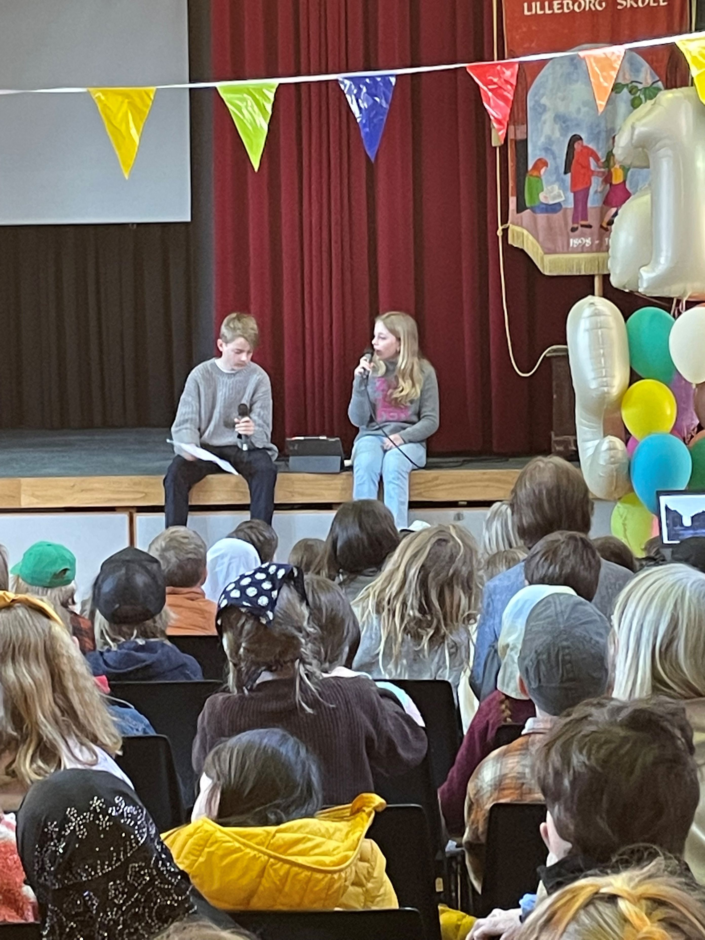 Foto: Dyktige konferansierere Jubileumsfeiring